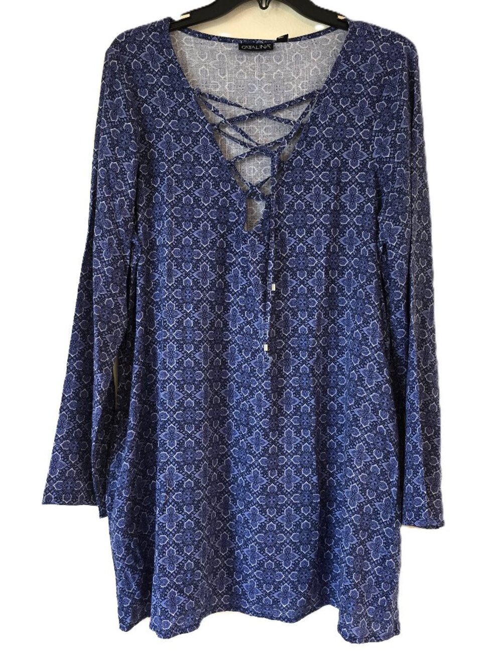 NWT Blue Azuejo Print Catalina V'd Tie Neck, Bell Sleeves, LS Beach Coverup Lg